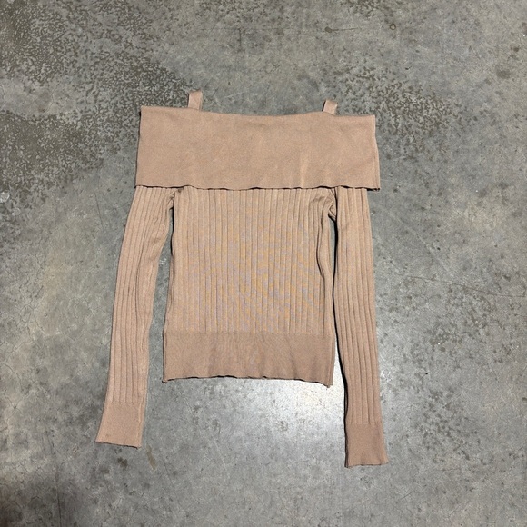 cottage whimsy y2k fold over long sleeve top
Windsor
brown tan
sz Medium - Picture 10 of 10